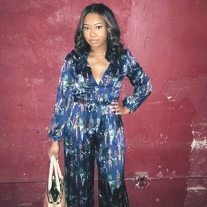 Meet your Posher, Emonie